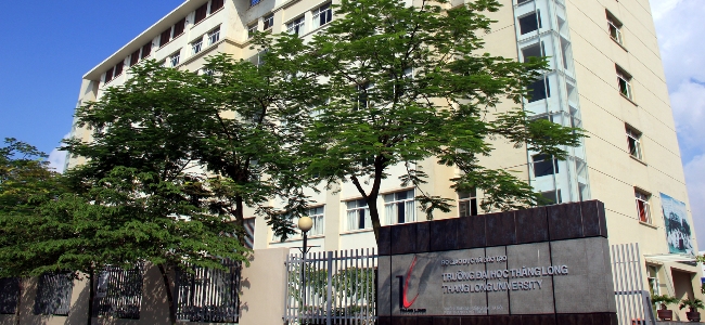 Ván Lót Sàn Nhựa Giả Gỗ - Á Đông Floor .