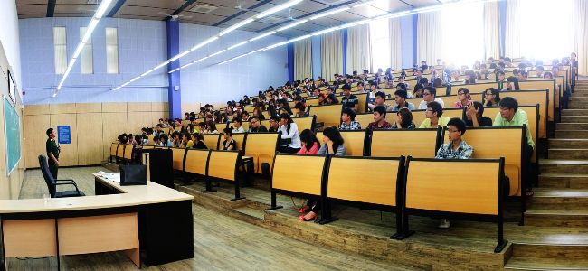 Ván Lót Sàn Nhựa Giả Gỗ - Á Đông Floor .